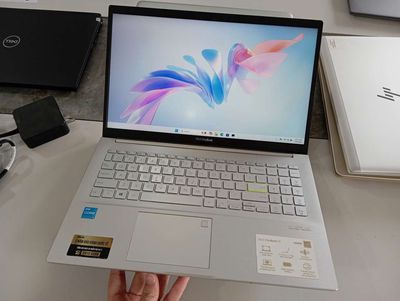 Asus VivoBook A515 i3-1115G4 15.6 inch 8GB/256GB