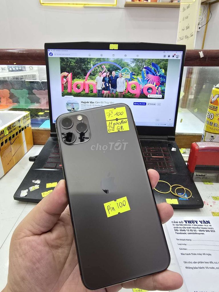 Apple iPhone 11 Pro Max 64GB - Q.Tế. Mua bán Điện thoại tại Thành phố Long Xuyên An Giang được đăng bởi Facebook Cầm Đồ Thúy Vân hình 1