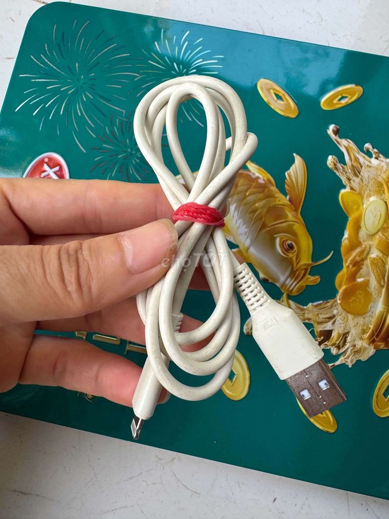 Cáp sạc Lightning USB Trắng Điện thoại. Mua bán Phụ kiện (Màn hình, Chuột...) tại Huyện Tân Phú Đồng Nai được đăng bởi Gia Bảo hình 1