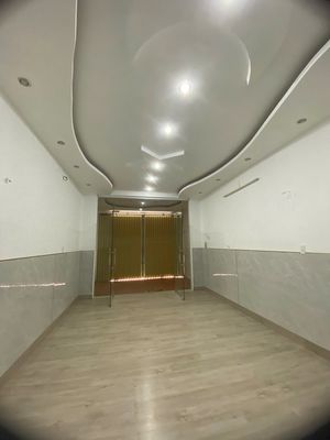 - Cho thuê nhà nguyên căn 1 trệt 2 lầu CMT8 ( gần nhà tròn). Cho thuê văn phòng, mặt bằng kinh doanh tại Thành phố Bà Rịa Bà Rịa - Vũng Tàu được đăng bởi RaoTin