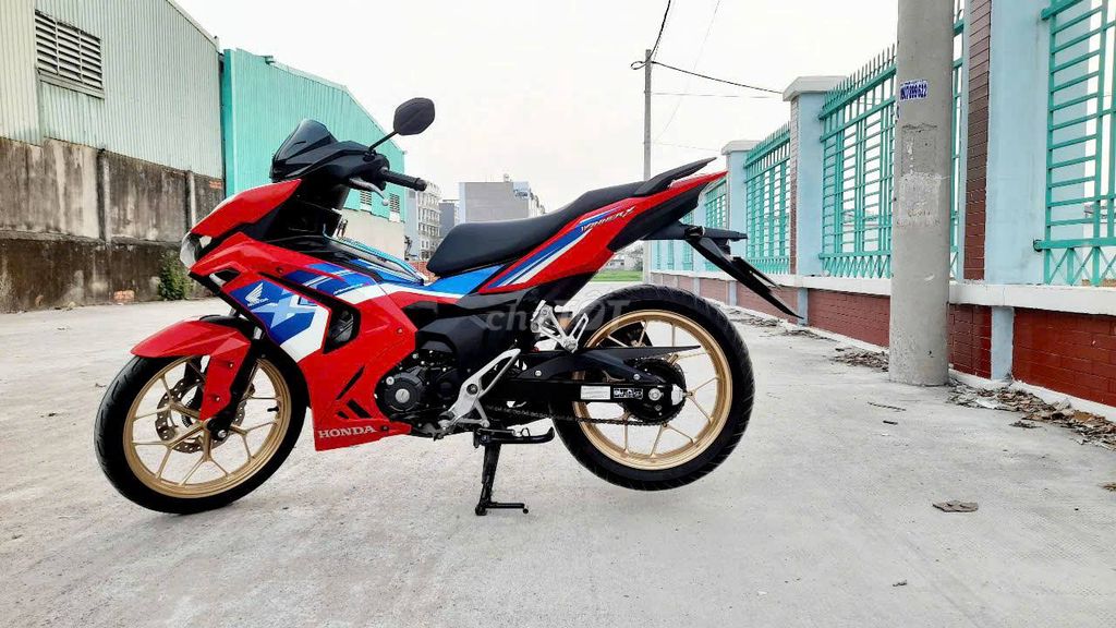 Winner X V3 Abs 150 Đời 2023 Bản HRC BSTP 98%. Mua bán Xe máy tại Huyện Hóc Môn Tp Hồ Chí Minh được đăng bởi luong phi hình 1