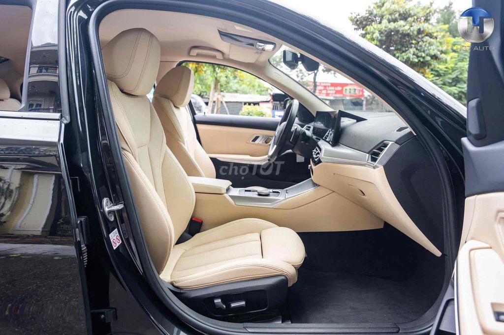 BMW 3 Series 2023 320i Sport Line - 1v3 km. Mua bán Ô tô tại Quận Long Biên Hà Nội được đăng bởi H3T Auto Việt Nam hình 13