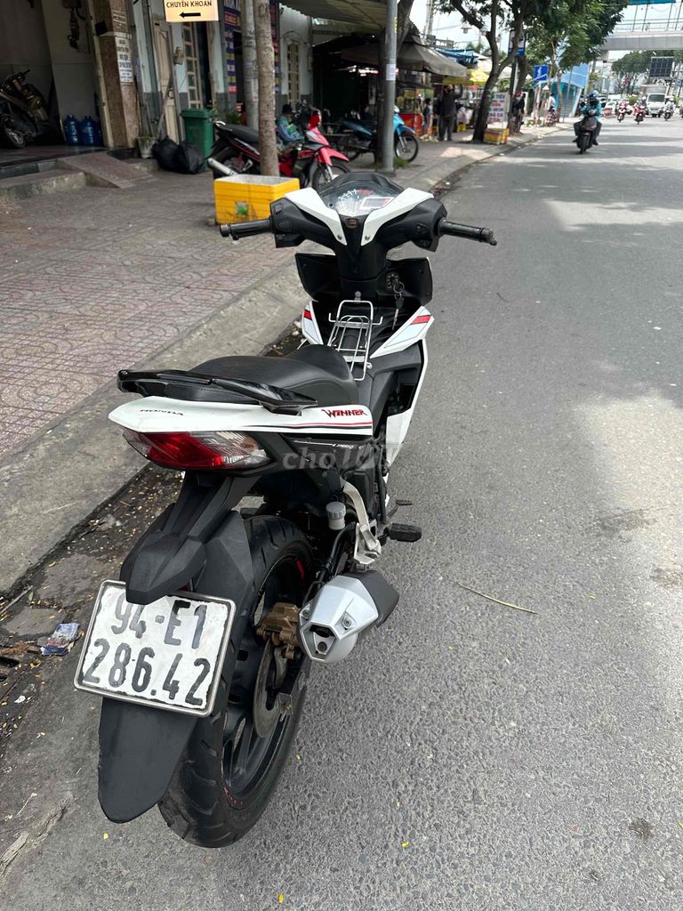 Honda Winner 2017 Trắng Xe côn tay