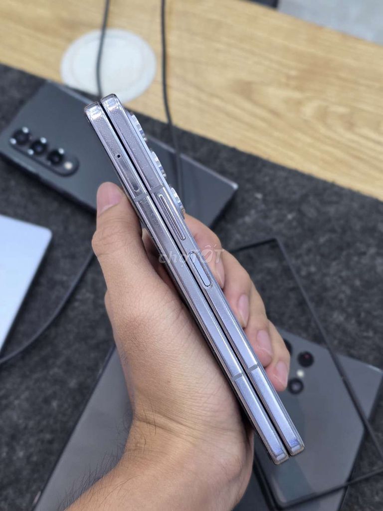 ZFold5 giá trải nghiệm. Mua bán Điện thoại tại Quận 10 Tp Hồ Chí Minh được đăng bởi KT STORE Q10 hình 6
