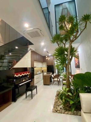 Rent · 4 bd · 150 м² · Quận Ngũ Hành Sơn, ул. Đường Nước Mặn 5