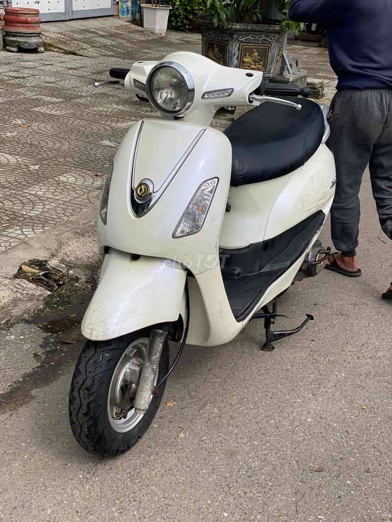 SYM Attila Elizabeth Trắng máy êm. Mua bán Xe máy tại Quận Sơn Trà Đà Nẵng được đăng bởi khánh duy bán xe trả góp hình 3