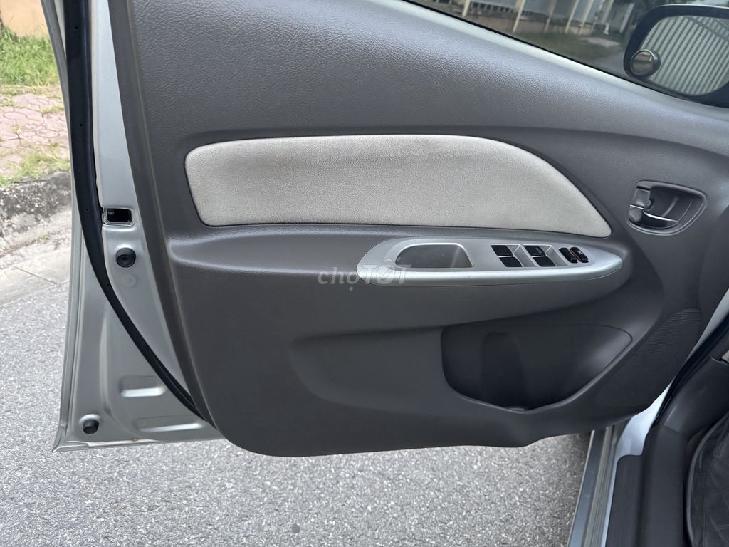 Toyota Vios 2011 1.5G - 100000 km. Mua bán Ô tô tại Huyện Thanh Thuỷ Phú Thọ được đăng bởi Dung Tran hình 12