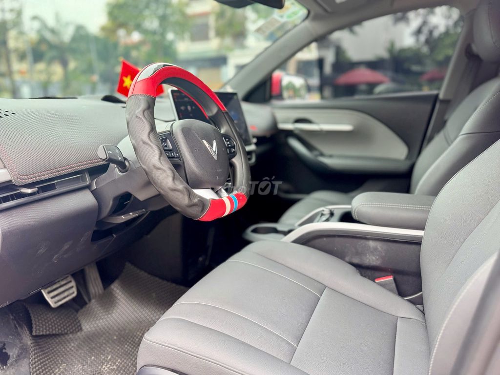 VinFast VF6 S 2025 - Màu đỏ -1v6km - Mua pin. Mua bán Ô tô tại Thành phố Thủ Đức Tp Hồ Chí Minh được đăng bởi OTOCITY hình 10