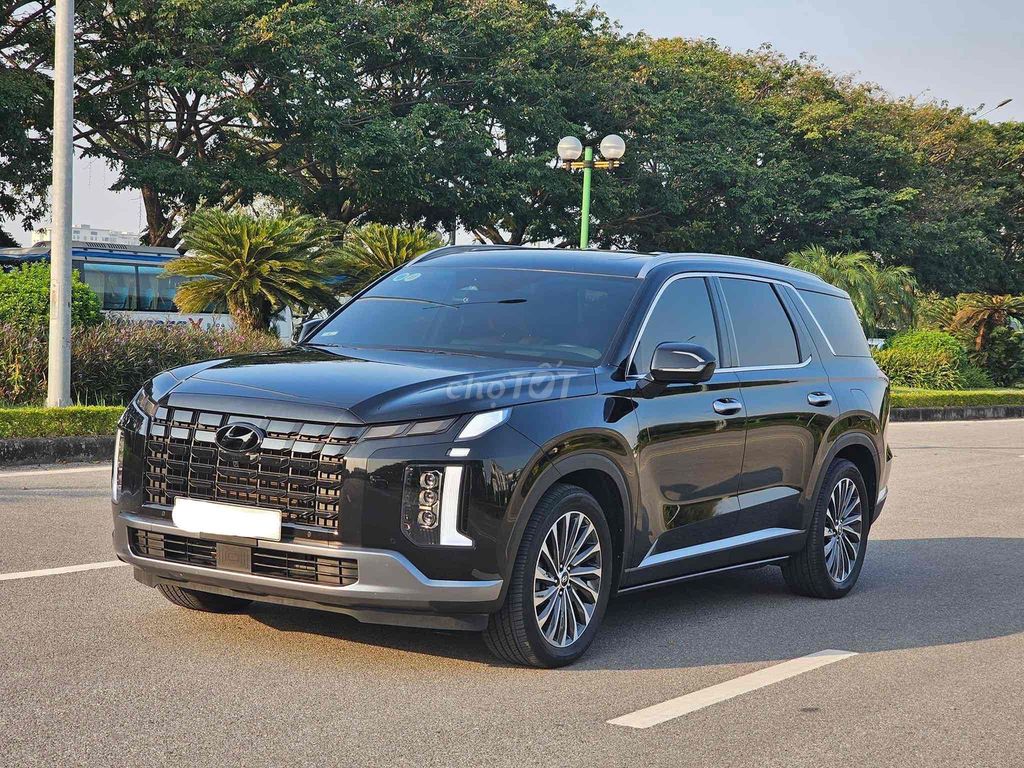 Hyundai Palisade 2024 - 16 km