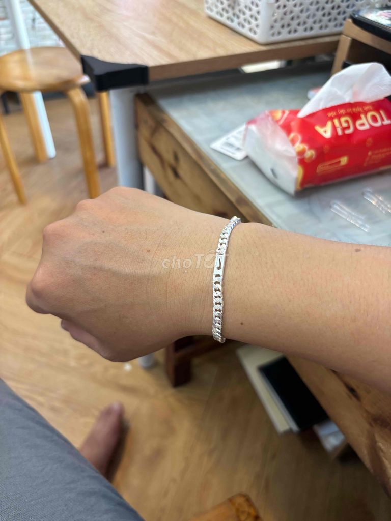 Vòng tay Unisex Bạc ta size 19-20cm. Mua bán Phụ kiện thời trang khác tại Thành phố Vũng Tàu Bà Rịa - Vũng Tàu được đăng bởi hoàng hình 1