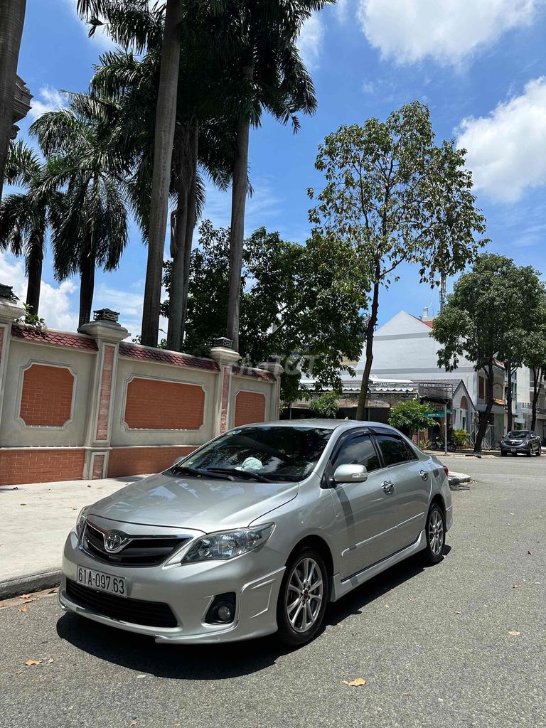 Toyota Corolla Altis 2013 2.0 RS - 92000 km. Mua bán Ô tô tại Thành phố Thủ Dầu Một Bình Dương được đăng bởi Nguyễn Trung Hiếu hình 6