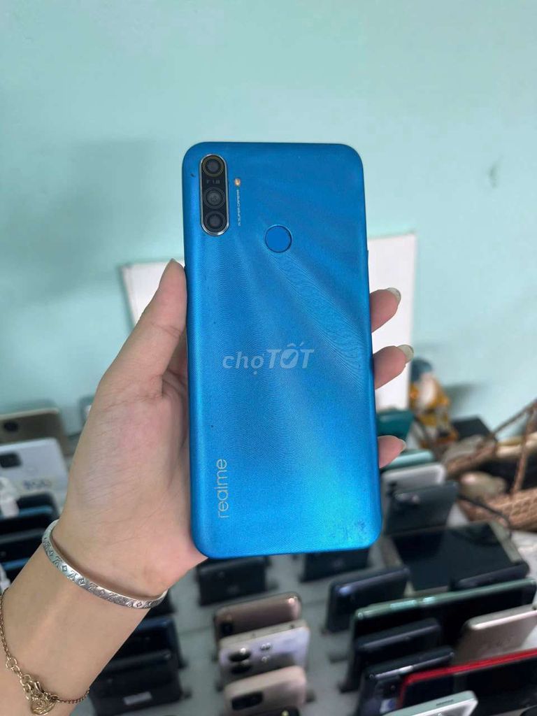 realme c3, 32g, pin trâu, nứt kính, . Mua bán Điện thoại tại Thành phố Thủ Dầu Một Bình Dương được đăng bởi Phước Mobile hình 1