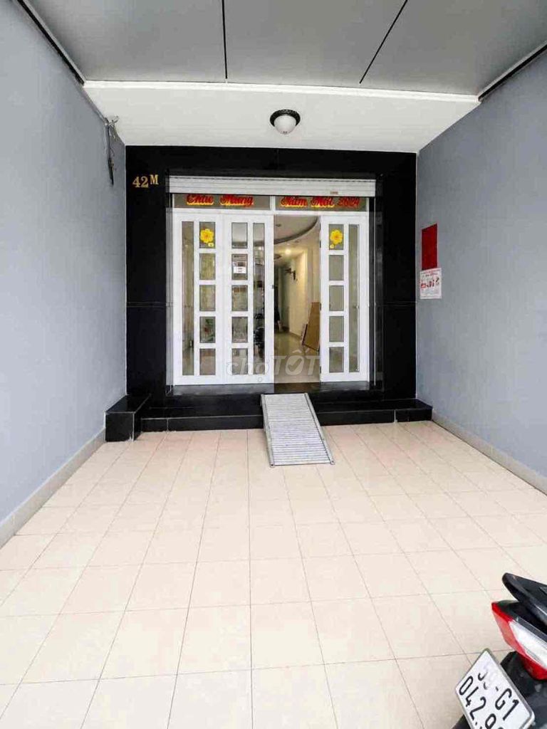 📍 АДМИНИСТРАТИВНЫЙ РАЙОН 7 — БАНКОВСКАЯ РЕЗИДЕНЦИЯ 🏡 5-ЭТАЖНЫЙ ДОМ — ДИЗАЙН ДОМА