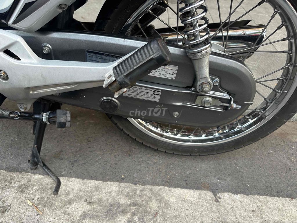 neo kim 2006 zin võ đầu cong. Mua bán Xe máy tại Quận Ninh Kiều Cần Thơ được đăng bởi Nguyễn Trọng Nhân hình 3