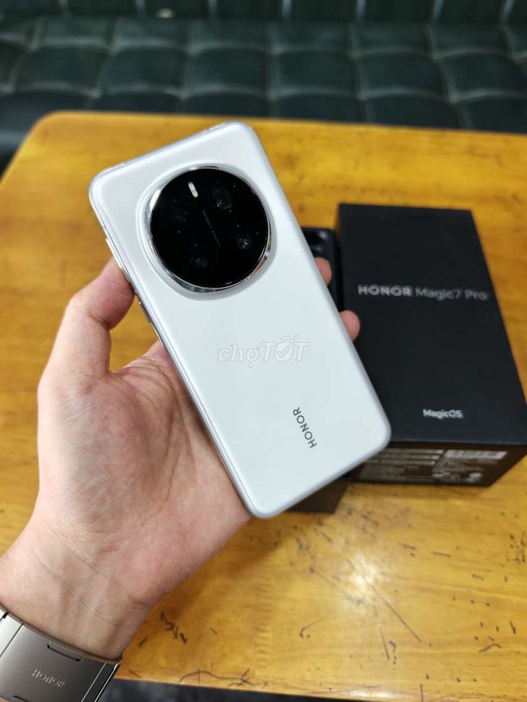 Honor Magic 7 Pro 256G Trắng Fullbox. Mua bán Điện thoại tại Thành phố Buôn Ma Thuột Đắk Lắk được đăng bởi Định Phone47 hình 1