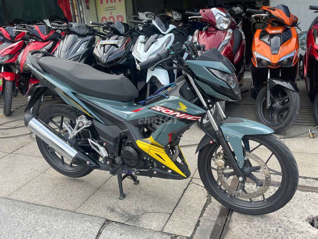 Honda sonic 150 2025 mới 99% Bstp chính chủ. Mua bán Xe máy tại Quận Tân Phú Tp Hồ Chí Minh được đăng bởi Tuanduy hình 2