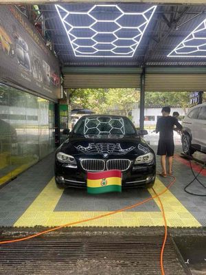 BMW 5 Series 2011 523i - 100000 km. Mua bán Ô tô tại Thành phố Thuận An Bình Dương được đăng bởi Nguyễn Thị Kim sen 