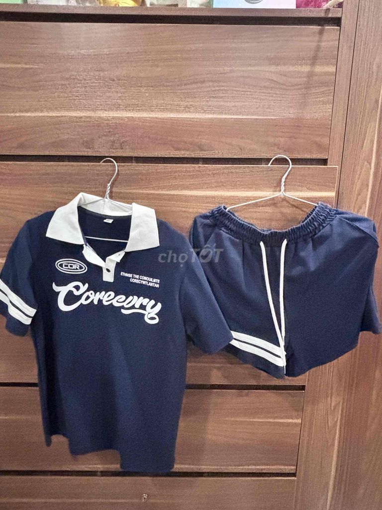 Pass Bộ đồ thể thao Nữ Vải thun Xanh navy. Mua bán Quần áo tại Quận Tân Bình Tp Hồ Chí Minh được đăng bởi Thu Vo hình 1