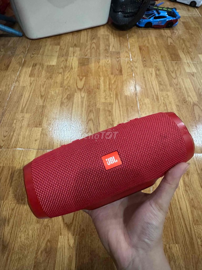Loa Bluetooth JBL Charge 3 Đỏ Đã sử dụng. Mua bán Tivi, Âm thanh tại Quận Hà Đông Hà Nội được đăng bởi Hoàng Nguyễn hình 1