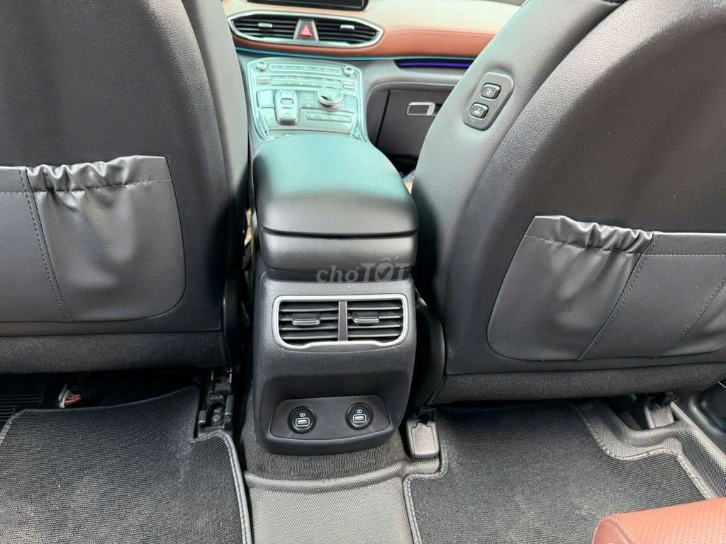 Hyundai santafe 2.5L full xăng. Mua bán Ô tô tại Thành phố Thủ Đức Tp Hồ Chí Minh được đăng bởi Ms Hiệp  hình 10