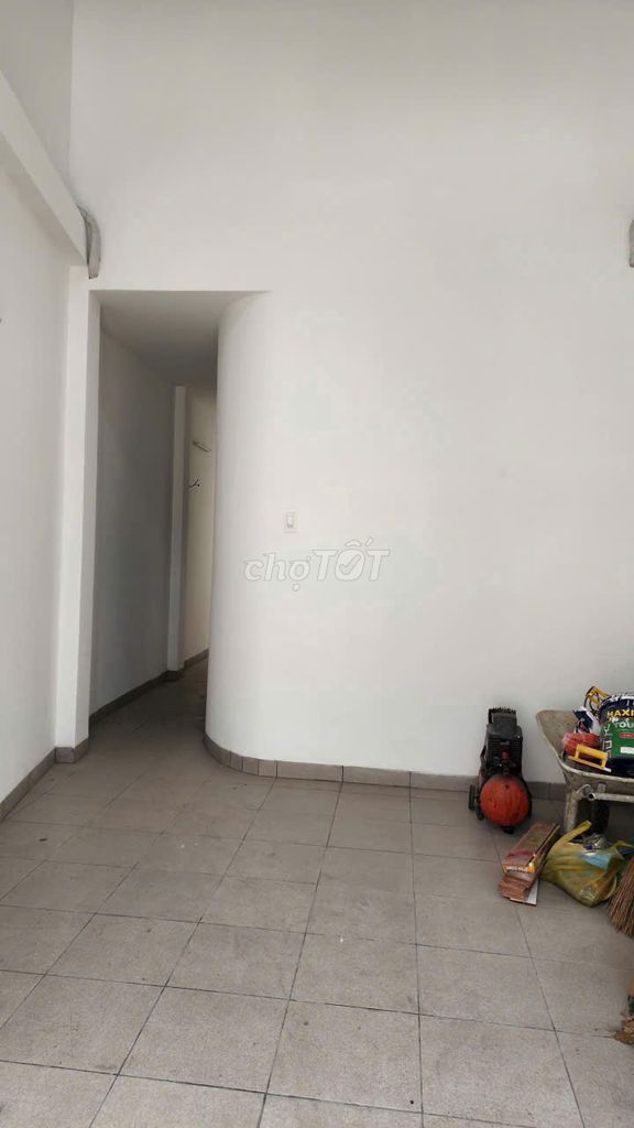 Bán nhà Hẻm 460 Nguyễn Tất Thành, P.XC, Q.4.Dt đất 65m2 .Giá 4,8 tỷ. Mua bán nhà ở tại Quận 4 Tp Hồ Chí Minh được đăng bởi A Việt hình 1