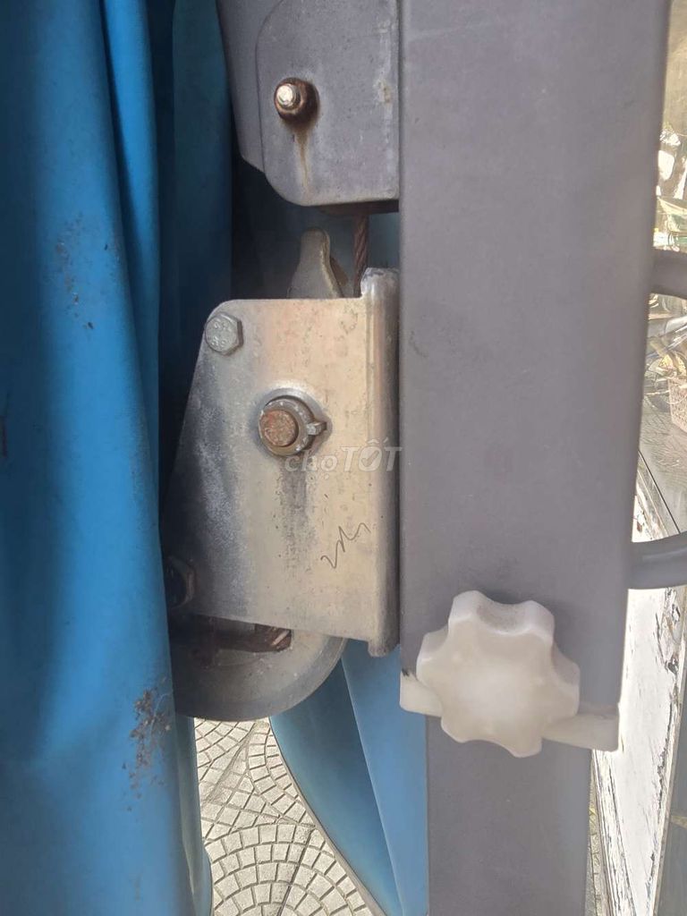 Dù che nắng Xanh dương. Mua bán Nội thất, đồ gia dụng khác tại Quận Sơn Trà Đà Nẵng được đăng bởi Gia Bảo hình 1