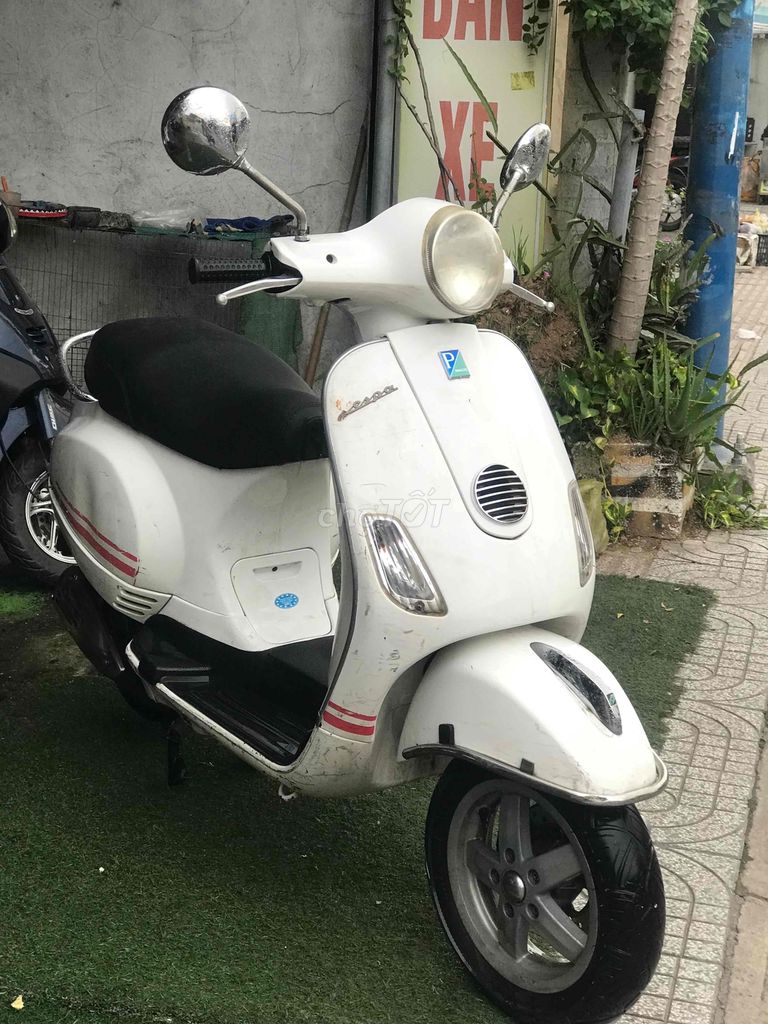 Vespa Sang Chảnh❤️❤️❤️máy im,giấy thành phố