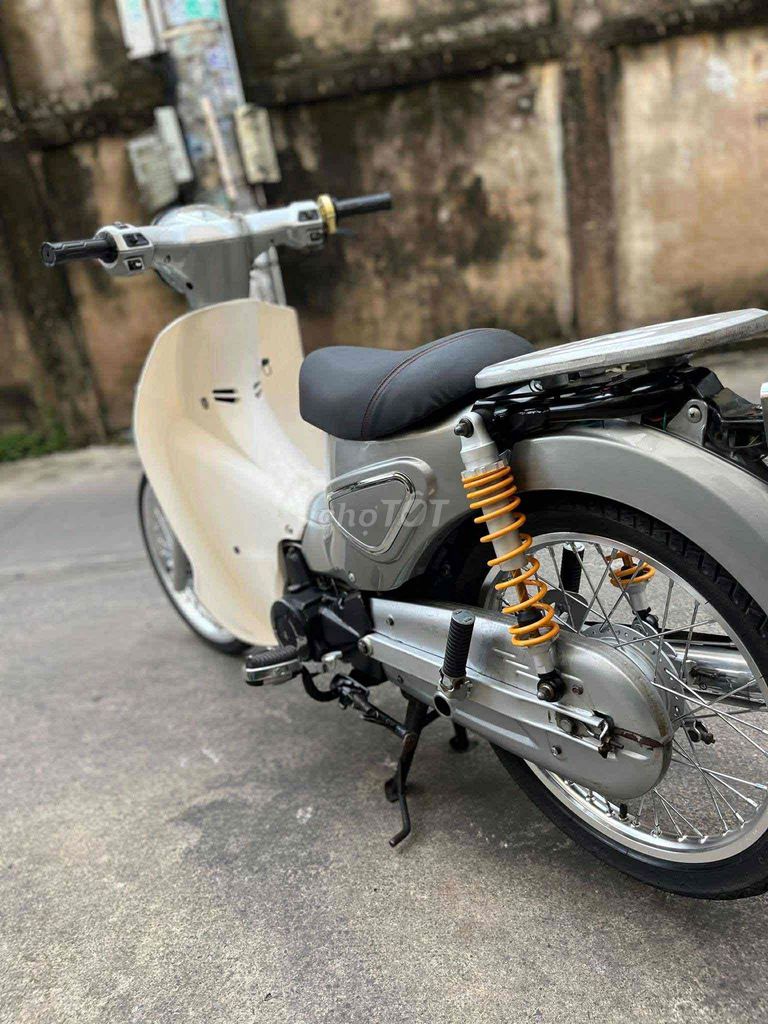 ra đi do k chạy cup 54zz còn mới tinh ( có fix). Mua bán Xe máy tại Quận 10 Tp Hồ Chí Minh được đăng bởi Trương Cơ hình 5