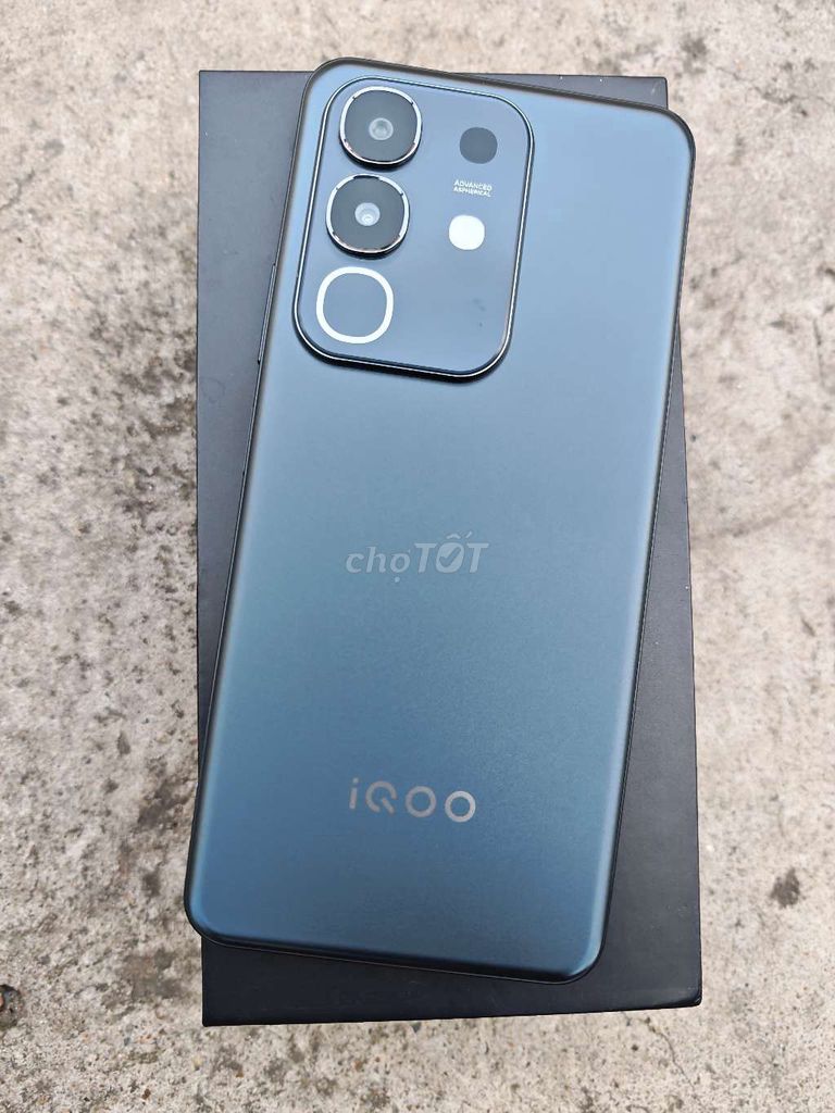 iQOO Z10X 8GB/128GB Đen fullbox. Mua bán Điện thoại tại Quận Bình Tân Tp Hồ Chí Minh được đăng bởi Anh Rin hình 1