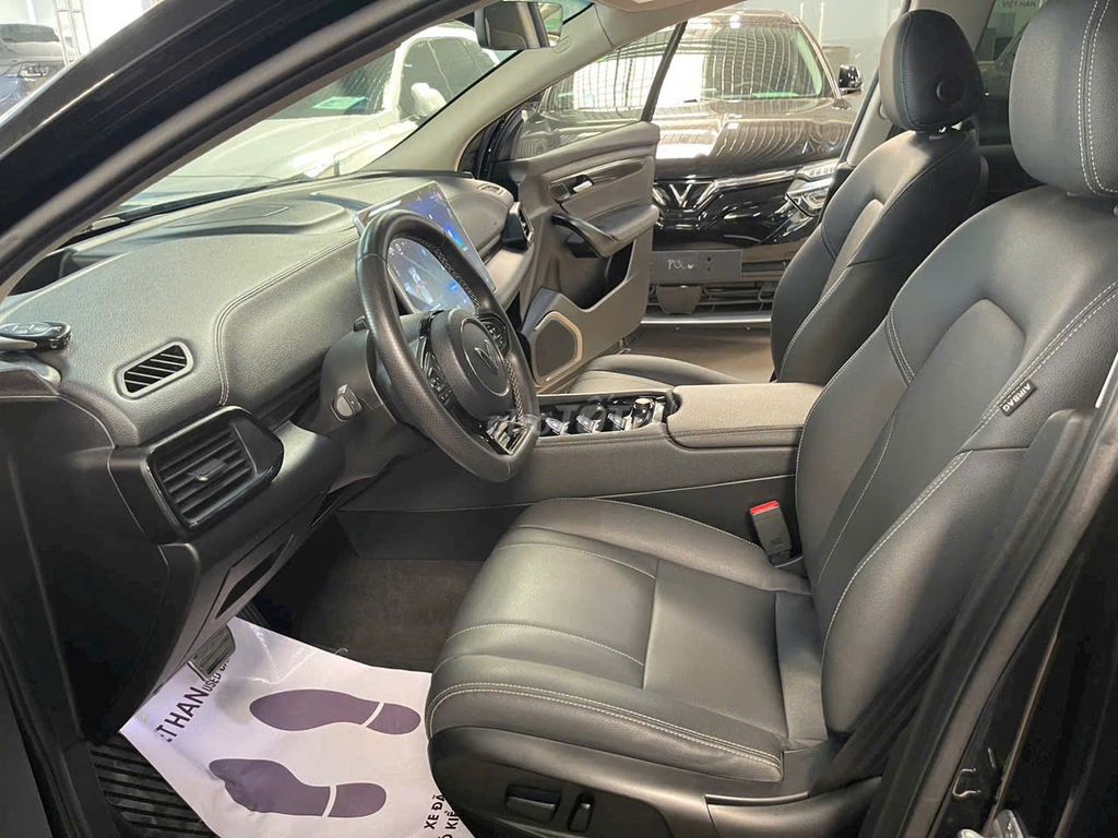 VF8 2023 Eco Rất Mới- Pin CATL-Hỗ trợ70Triệu Đổixe. Mua bán Ô tô tại Thành phố Thủ Đức Tp Hồ Chí Minh được đăng bởi VINFAST SÀI GÒN hình 5