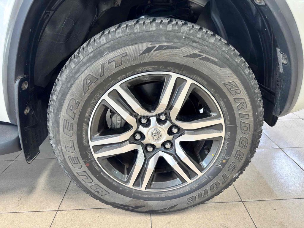 Toyota Fortuner 2020 2.4G 4x2 AT - 1 chủ đi cực ít. Mua bán Ô tô tại Thành phố Thủ Đức Tp Hồ Chí Minh được đăng bởi Thùy Phương Toyota hình 13