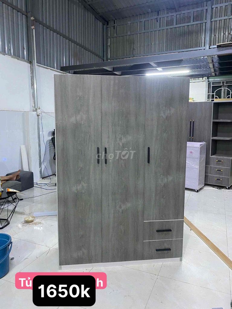 Tủ quần áo Nhựa Đài Loan 3 cánh Xám vân gỗ ##. Mua bán Tủ, kệ gia đình tại Quận 11 Tp Hồ Chí Minh được đăng bởi Nội Thất Giá Xưởng hình 1
