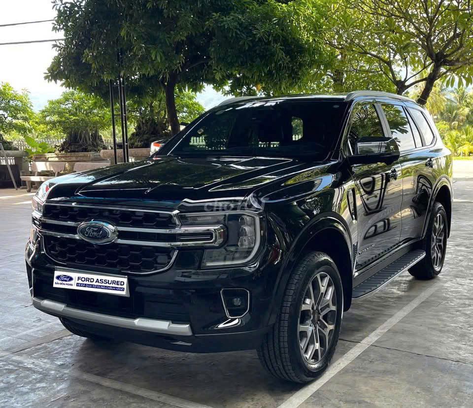 Ford Everest Titanium 4x2 2026 чёрный 3 700 км