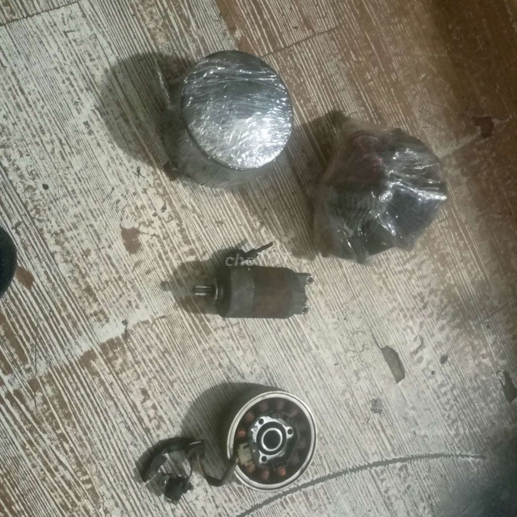 đồ tháo xe Luvias. Mua bán Phụ tùng xe tại Quận Tân Bình Tp Hồ Chí Minh được đăng bởi Thành Lê Văn hình 5