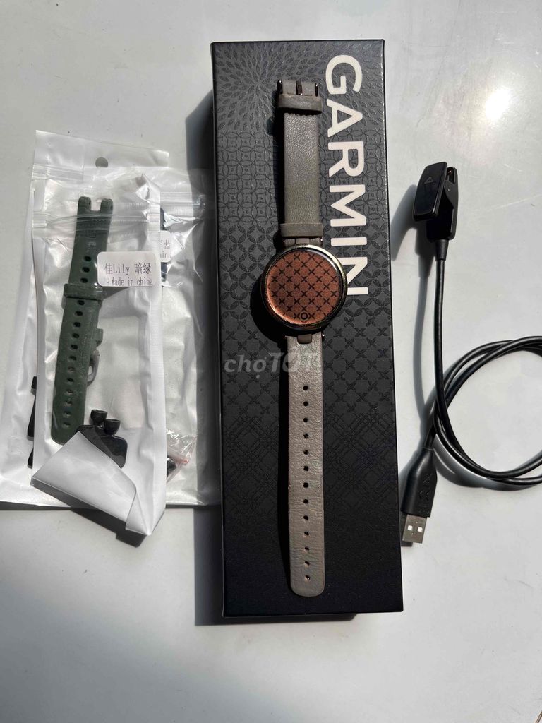 Garmin lily bản fpt full box