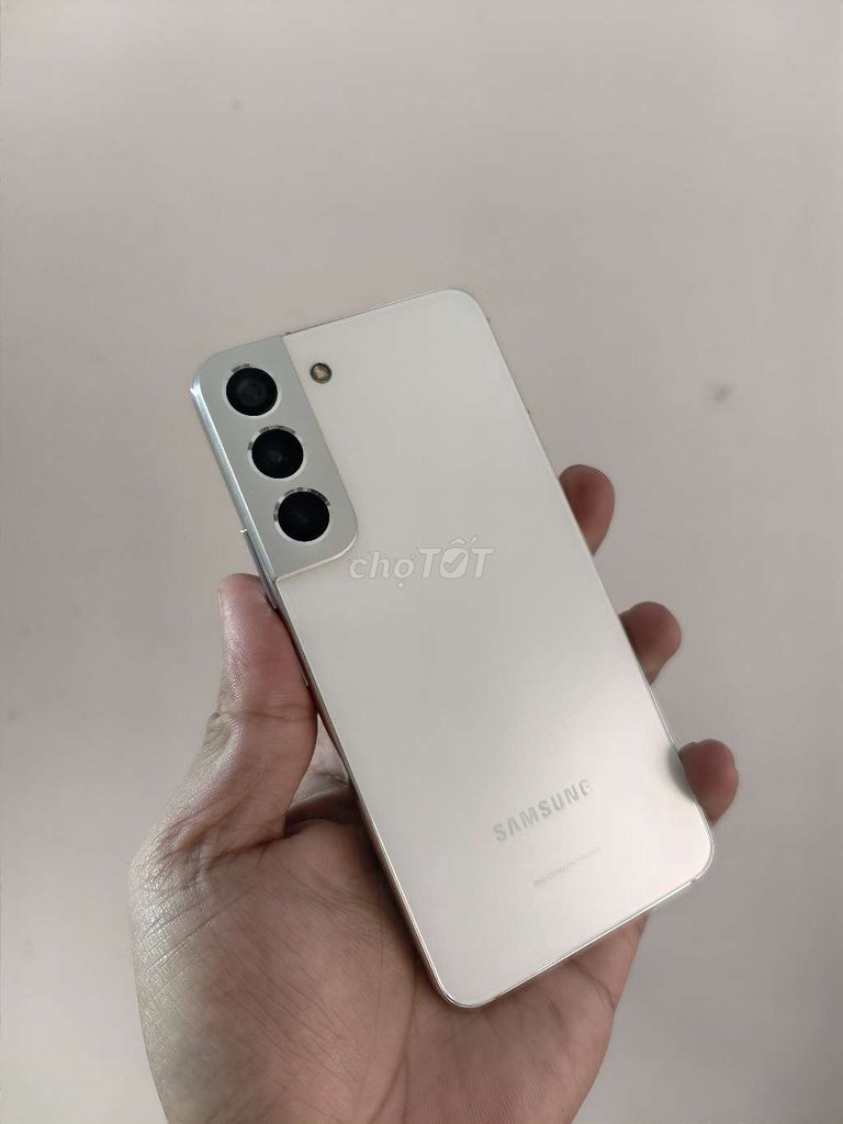Samsung S22 5G 128GB màn new. Mua bán Điện thoại tại Quận Ba Đình Hà Nội được đăng bởi Hiếu YJ hình 1