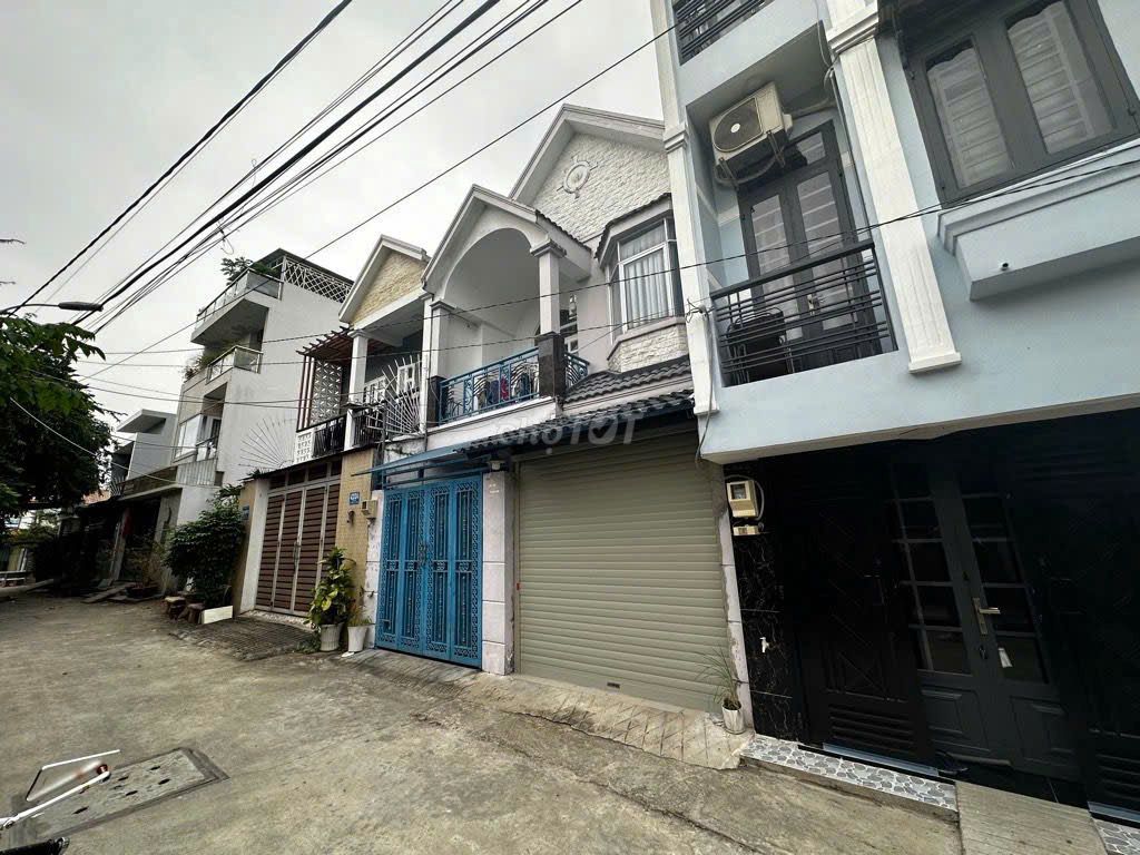 Nhà Đẹp 2 tầng,  HXH Đào Sư Tích, 93m2, 3PN, Giá 6.15 tỷ