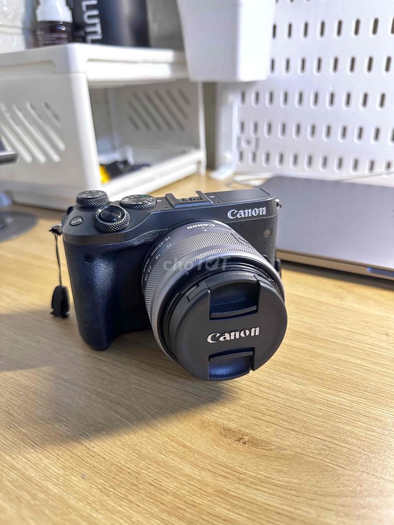 Máy ảnh Canon M6 Đen. Mua bán Máy ảnh, Máy quay tại Quận 1 Tp Hồ Chí Minh được đăng bởi Minh Nhưt hình 1