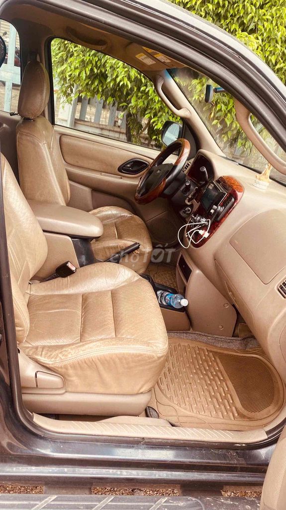 Ford Escape 2002 3.0 V6 4x4 ( xe đang chạy ). Mua bán Ô tô tại Huyện Tuy Phước Bình Định được đăng bởi Đạt trương hình 5