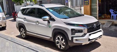 Mitsubishi Xpander Cross 2023 Trắng 90000 km