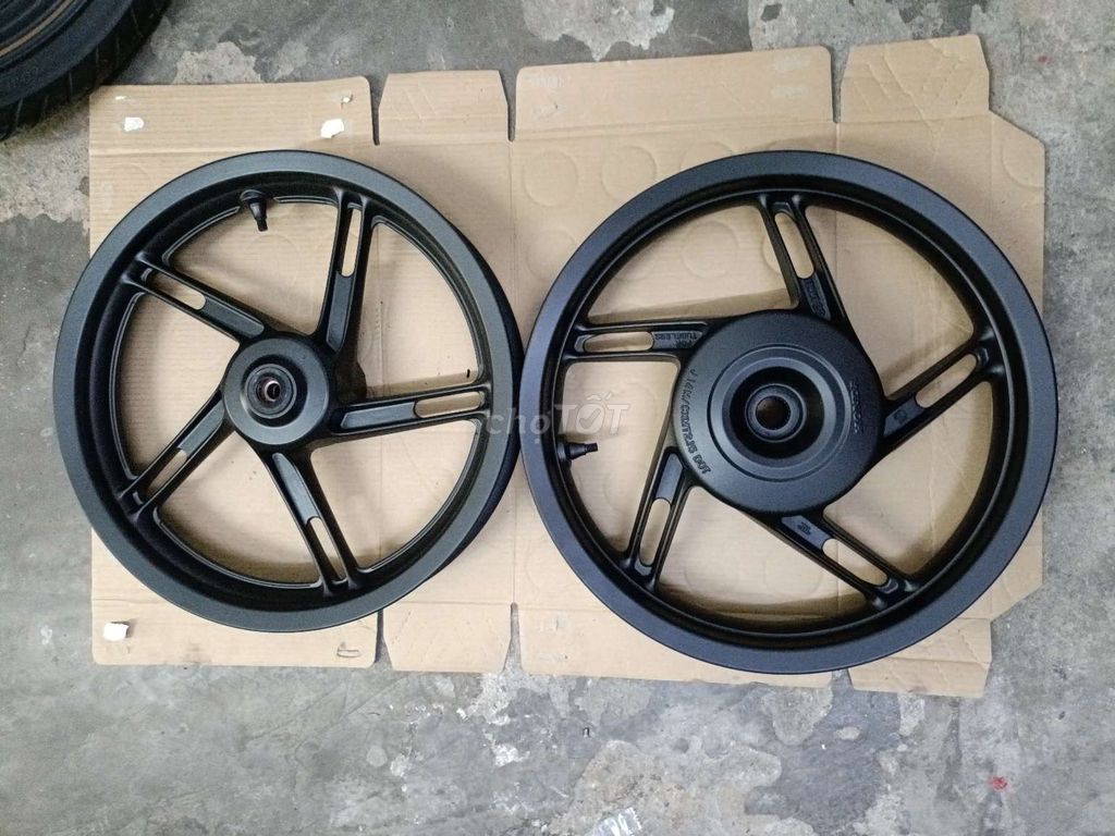 Mâm xe PCX. Mua bán Phụ tùng xe tại Quận 6 Tp Hồ Chí Minh được đăng bởi Tuấn Nguyễn hình 1