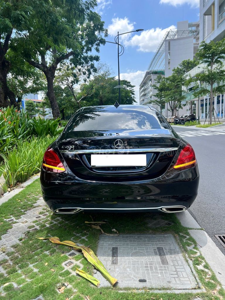C200 Exclusive 2019  - 36.000miles Zin mới. Mua bán Ô tô tại Quận 7 Tp Hồ Chí Minh được đăng bởi tuấn anh hình 4