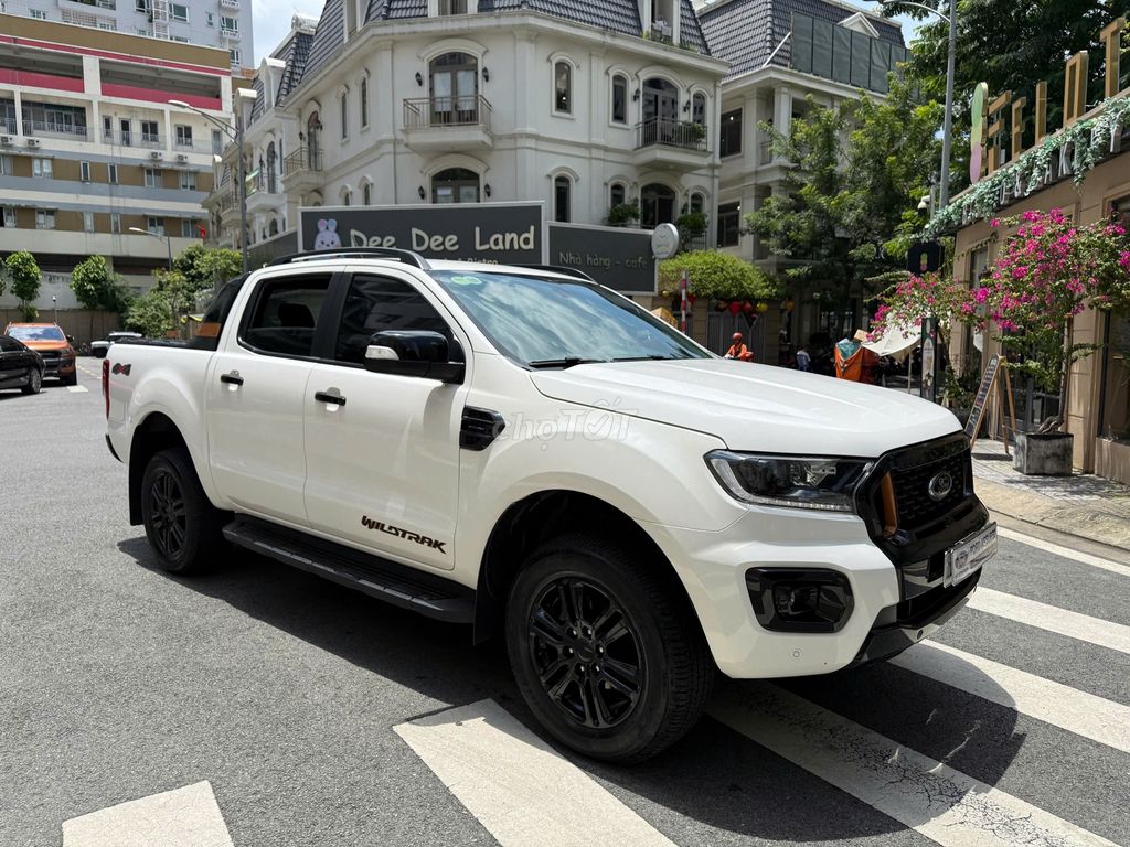 Ford Ranger 2020 WILDTRAK 2.0L 4x4 AT - 43000 km. Mua bán Ô tô tại Quận Tân Bình Tp Hồ Chí Minh được đăng bởi Mr Hoài SÀI GÒN FORD  hình 2
