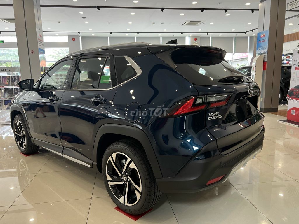 Yaris Cros | Tặng phí trước bạ | Bảo hiểm. Mua bán Ô tô tại Thành phố Thủ Đức Tp Hồ Chí Minh được đăng bởi Hiếu Trả Góp Xe hình 12