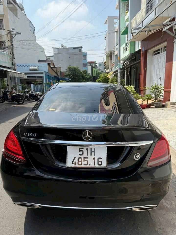 Mercedes C class C180 15000 km. Mua bán Ô tô tại Quận Tân Phú Tp Hồ Chí Minh được đăng bởi Nguyễn Văn Minh hình 1