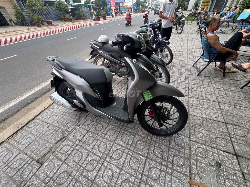 Sh mode 2024 Abs. Mua bán Xe máy tại Huyện Hòa Thành Tây Ninh được đăng bởi thanh  hình 1