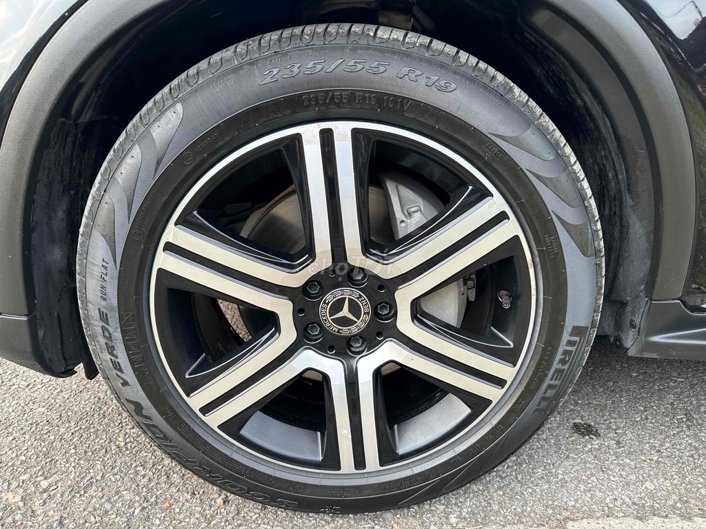 Mercedes Benz GLC 200 Sx 2020 4Matic Đen 56000km. Mua bán Ô tô tại Quận Cầu Giấy Hà Nội được đăng bởi Vũ Kiên hình 12