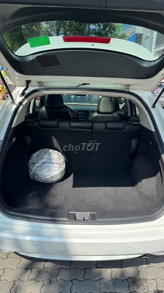 HONDA HRV-L  SX 2019  🚗 Odo : 65.000 Km. Mua bán Ô tô tại Quận Tân Bình Tp Hồ Chí Minh được đăng bởi Hiền Nguyễn hình 6