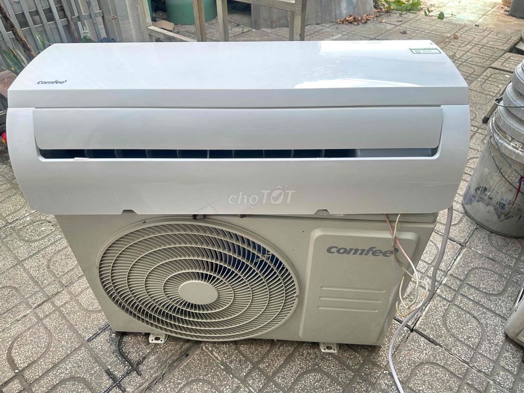 bán máy lạnh comfee thái lan 1hp còn rất mới 98%