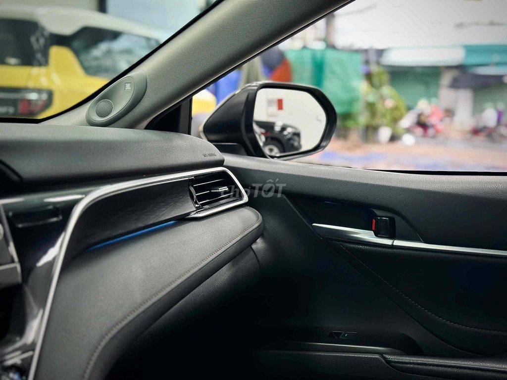 🧨Toyota Camry 2.0Q Siêu cọp 23.000km còn bớt ạ 🧨. Mua bán Ô tô tại Thành phố Thủ Đức Tp Hồ Chí Minh được đăng bởi Đức Lợi hình 17